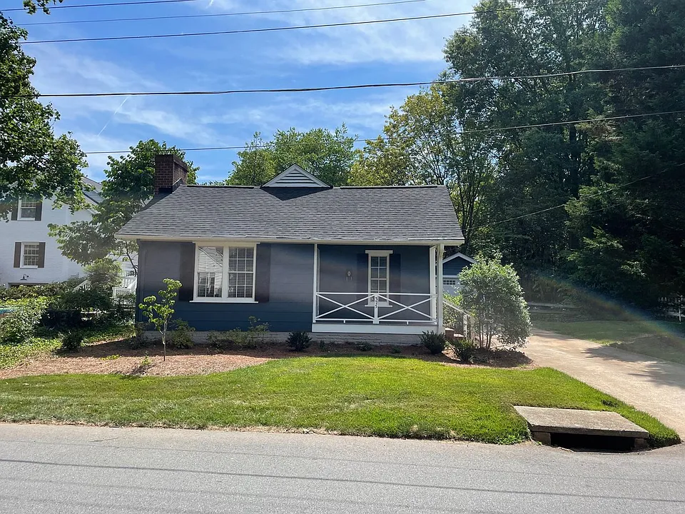 325 N Avalon Rd