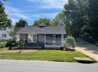 325 N Avalon Rd, Winston Salem, NC 27104