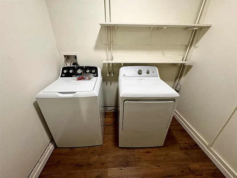 208 Pensacola Ave — Photo 15