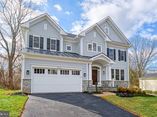 9321 Talisman Dr, Vienna, VA 22182