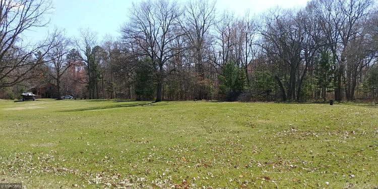 1st image of 365 Isle Harbor Dr
