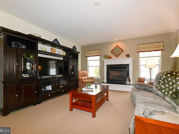 2nd image of 24412 Broad Creek Dr