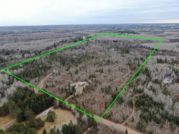 N2285 Town Hall Rd, Merrill, WI 54452