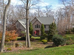 36 Pheasant Run, Kinnelon, NJ 07405