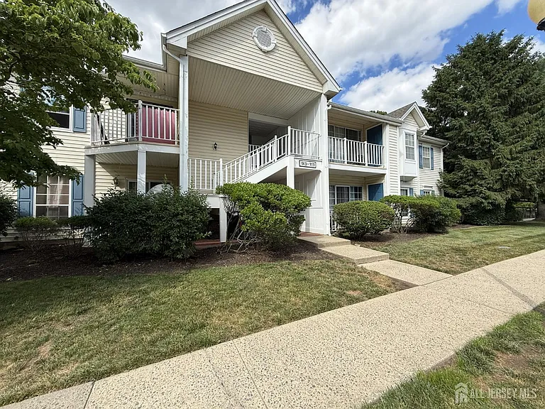 95 Sapphire Ln — Photo 28