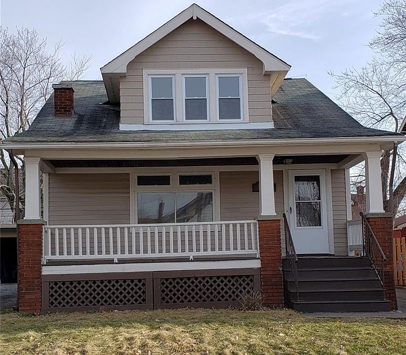 1st image of 11104 Langton Ave