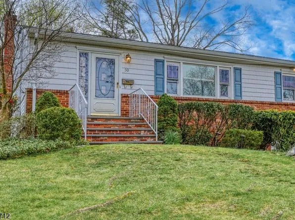 50 Laurel Pl, West Caldwell Twp., NJ 07006