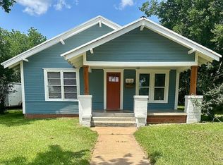 1117 2nd St, Graham, TX 76450