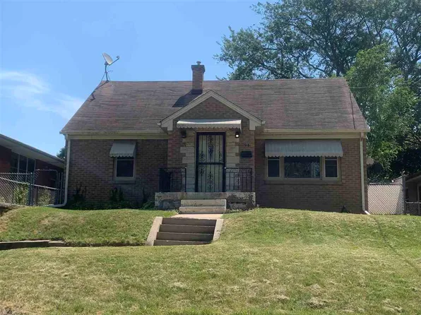 916 24th St, Rockford, IL 61108