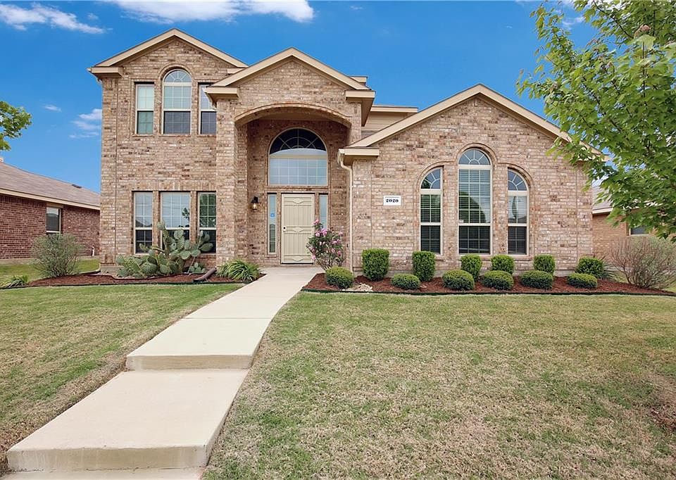 1st image of 2020 Stonewood Dr