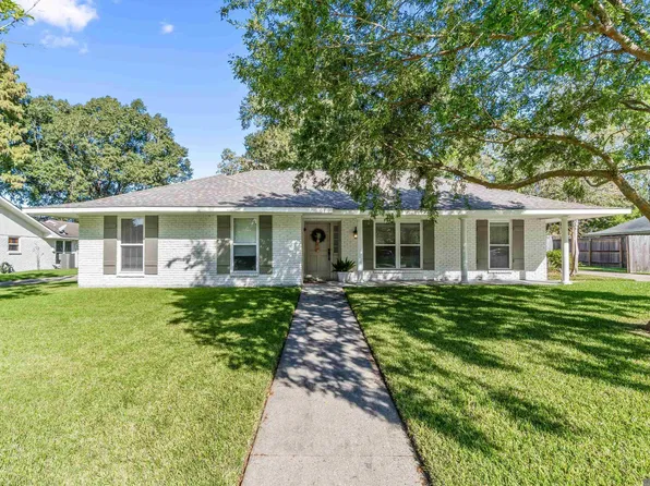 935 Daventry Dr, Baton Rouge, LA 70808