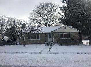 904 Ohio St, Walkerton, IN