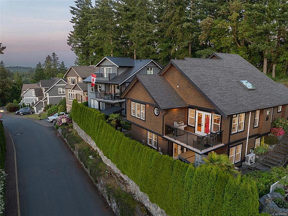 4th image of 101 Gibraltar Bay Dr