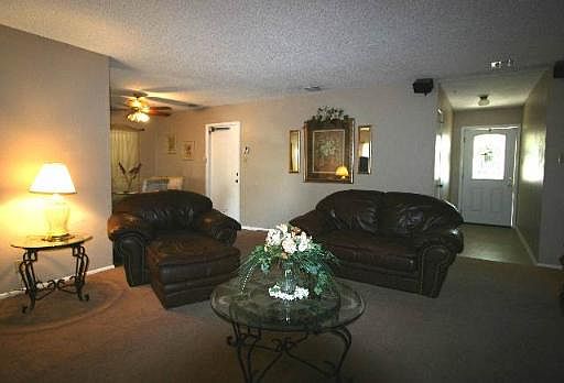 3rd image of 7123 SPRING FOREST DR