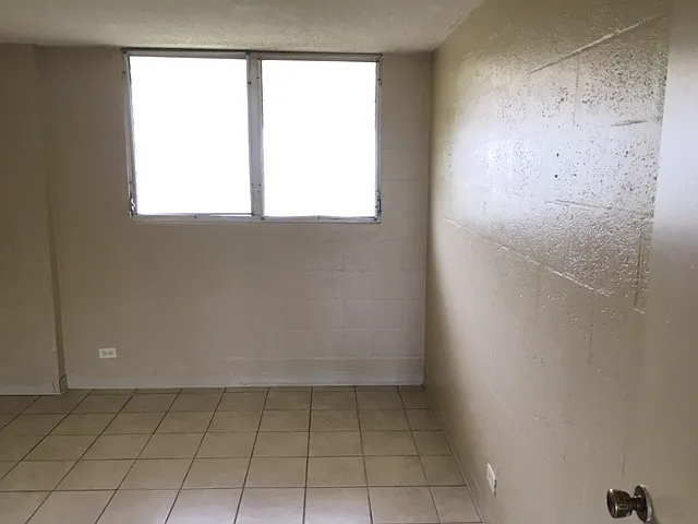 Ground Floor Oceanfront Condo — Photo 3
