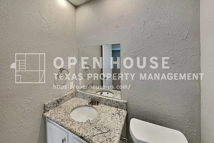 5901 Excalibur Dr — Photo 11