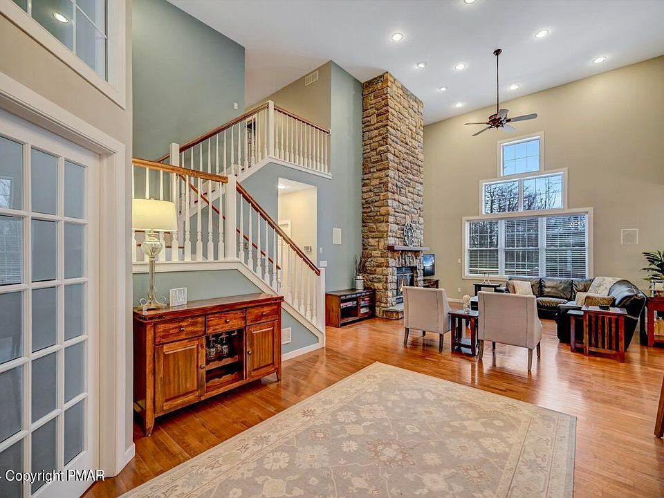 219 Arbutus Ct, Pocono Pines, PA 18350 Zillow