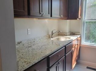 1035-1041 N Main St, Fall River, MA 02720