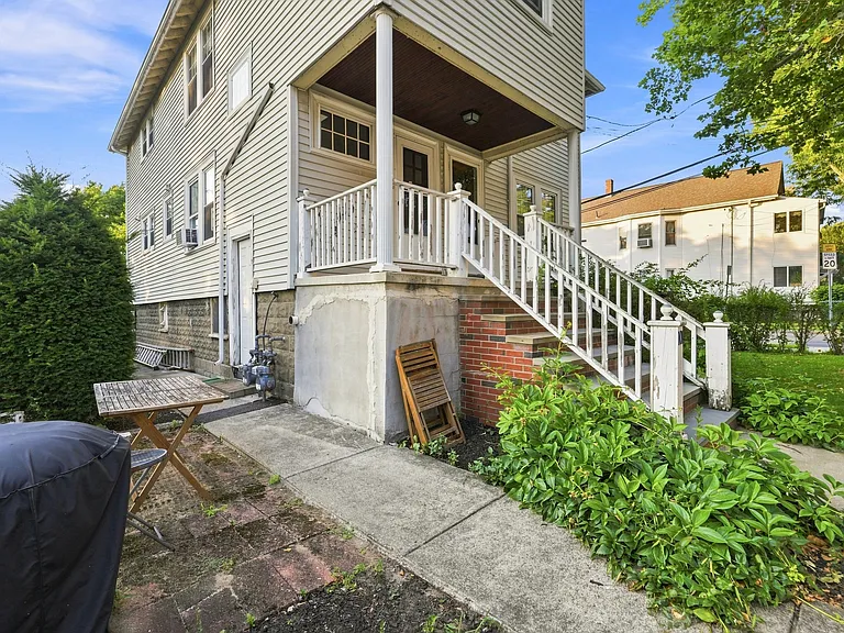 99 Thorndike St #1 — Photo 28