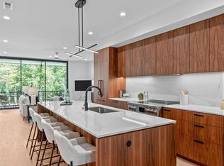 501 S Bloodworth St #102, Raleigh, NC 27601