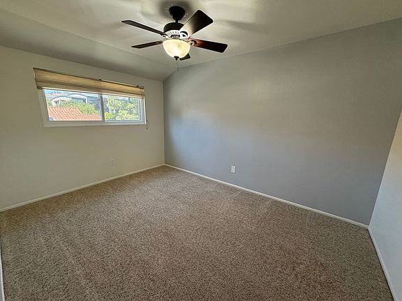 5th image of 27572 Rondell St
