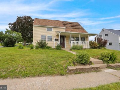 805 Apache Ln, Temple, PA, 19560