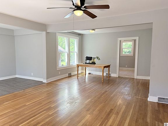 4th image of 309 N 6th St