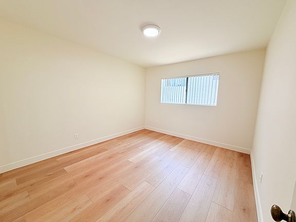 5th image of 1043 Winchester Ave #77db23b3b