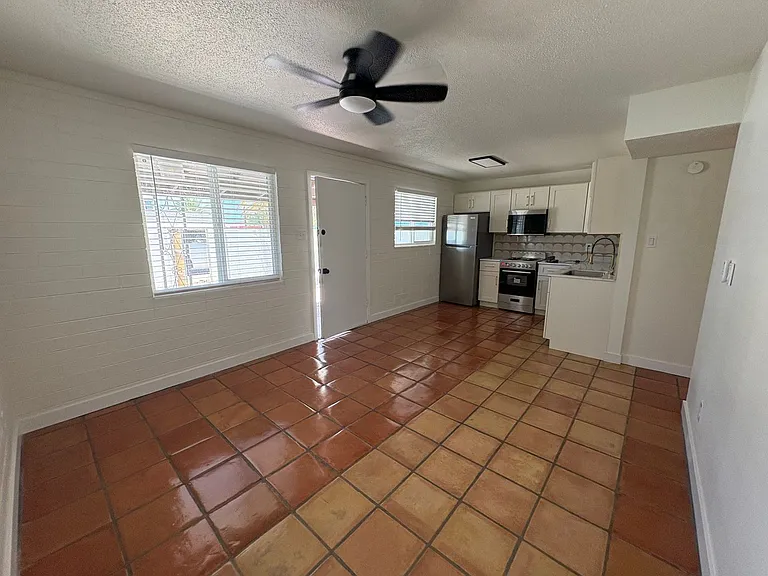 1867 E University Dr — Photo 34