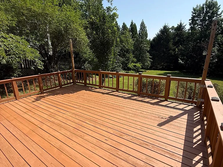 1131 Marion Ave — Photo 11
