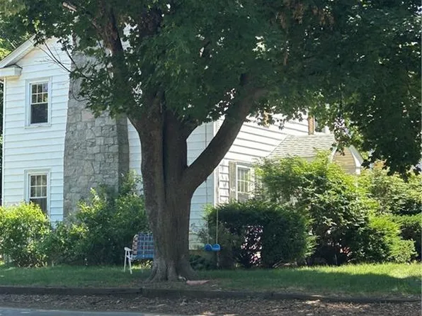 151 Myrtle Ave, Warwick, RI 02886