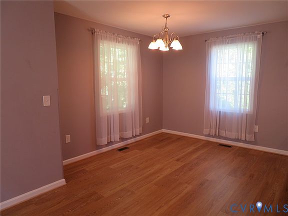 3rd image of 144 Ogden St
