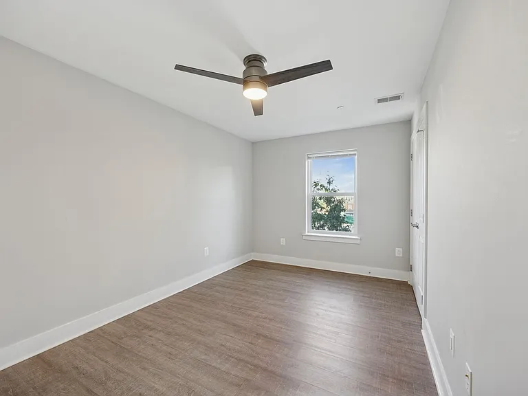 502 Gerhard Street — Photo 14
