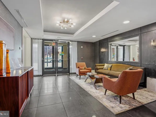 1111 Oronoco St Unit 427, Alexandria, VA 22314