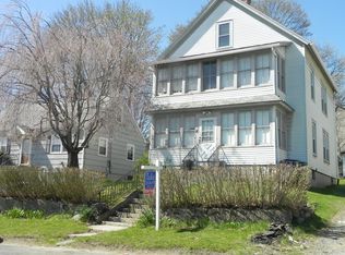16 Auburn St, Danbury, CT 06810