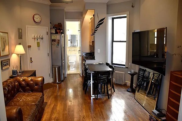 Rented by Corcoran | media 27