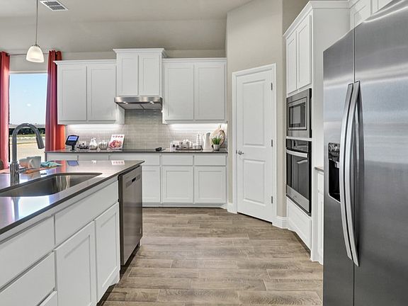 5th image of 10408 Sunset Shore Dr