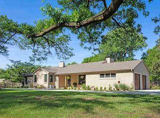 33 N Stratford Rd, Wichita, KS 67206