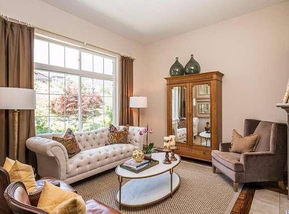 3rd image of 608 Wildrose Canyon Ct