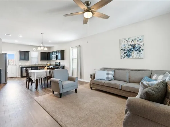 13501 Robert Wagner Bnd, Manor, TX 78653