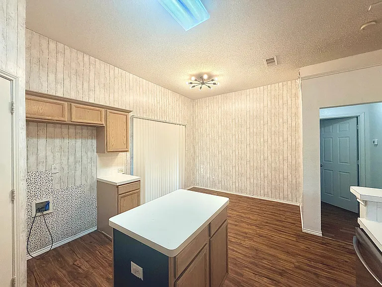 5606 Indian Hill Dr — Photo 7