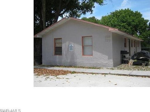1st image of 221 Maria St