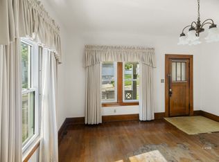 89 2nd St, Athens, OH 45701