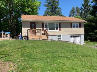 4 Miller Heights Rd, Middletown, NY 10940