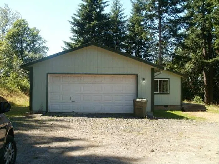 201 Bodine Rd photo 1