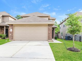 352 Upper Creek Dr, Willis, TX 77378