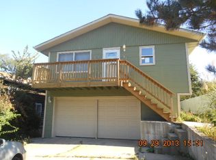 107 E Clarendon Dr, Round Lake Beach, IL