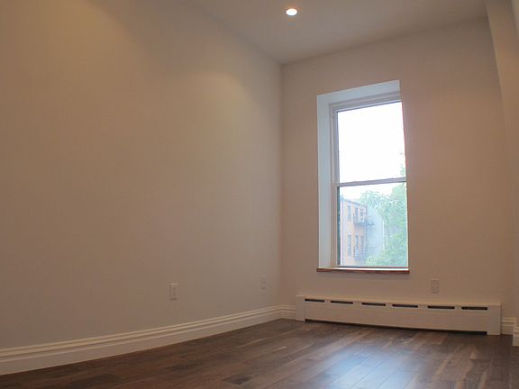 5th image of 47 Putnam Ave #3