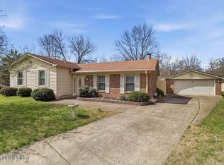 8301 Creek Trail Ct, Louisville, KY 40291