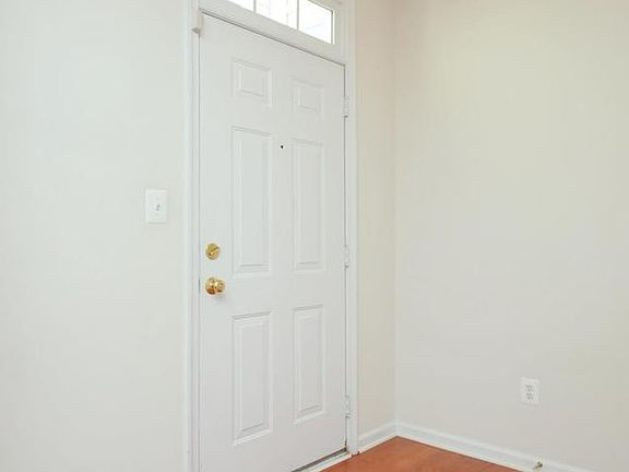 3rd image of 43860 Hickory Corner Ter Unit 106